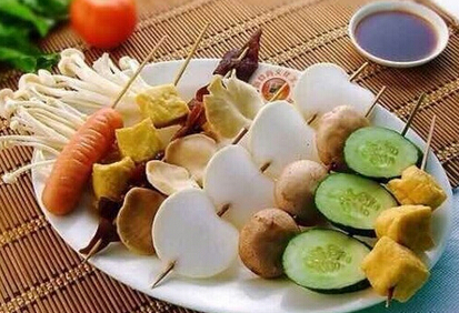 赵小国麻辣烫加盟最低费用