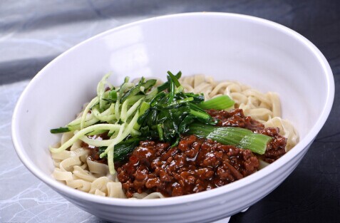 犟老头炸酱面加盟费