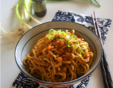 楚街一品热干面加盟