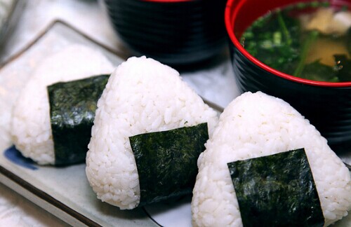 呦呦饭团小吃加盟费