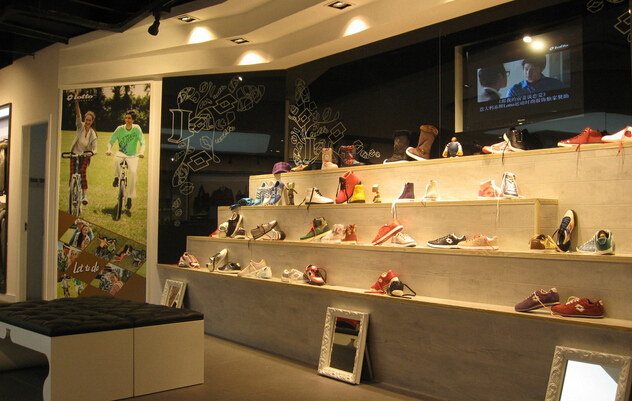 迪步鞋业加盟费