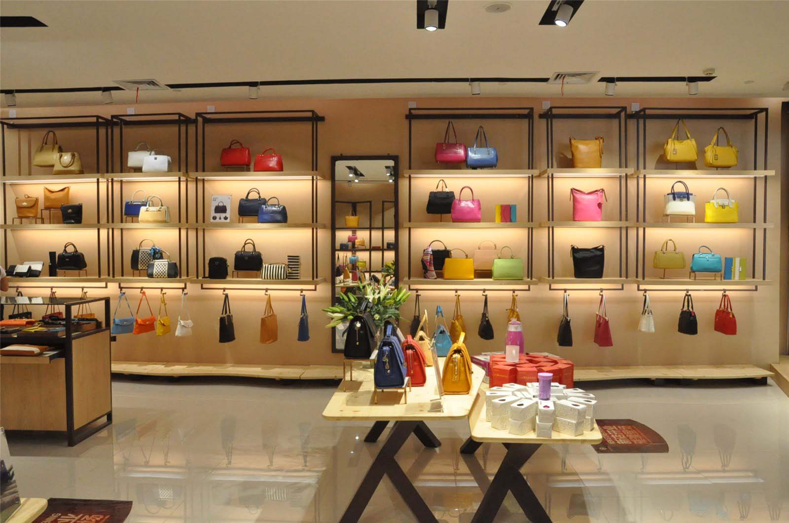 红谷皮具加盟费