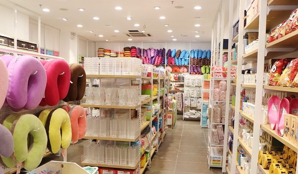 优宿优品十元便利店加盟门店