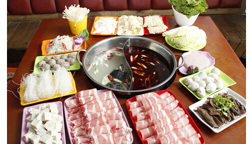 味蒸老火锅加盟费是多少？投入几十万，财源不间断！