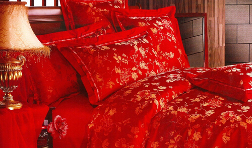 孚日家纺加盟费是多少？投入几十万，财源滚滚来！