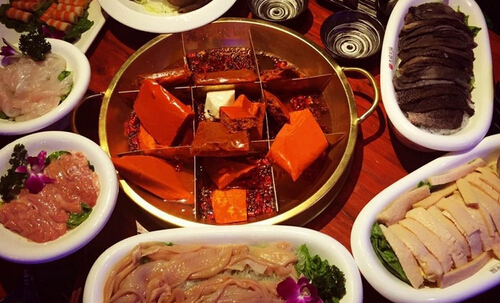 大渝火锅加盟费是多少？只要50.2万元，即刻做老板！