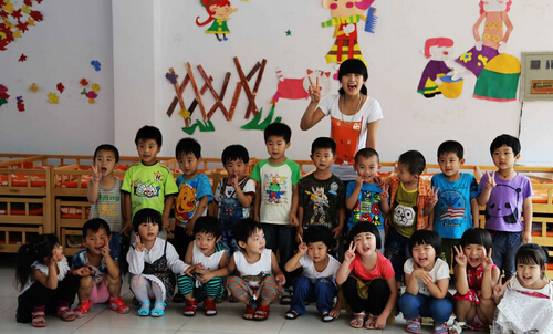 小太阳幼儿园加盟费是多少？黄金项目助你成功！