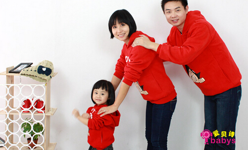 爱贝诗亲子装加盟费是多少?不到11万元,即可成功!