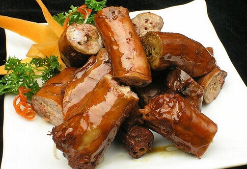 三品黑鸭加盟费是多少？