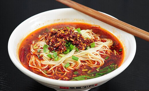 麻辣无情重庆小面加盟费是多少？