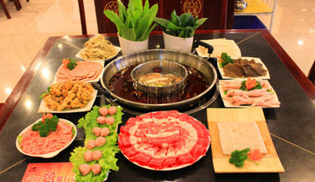 孔亮火锅加盟费多少钱？