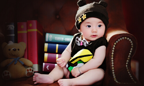 格林童话儿童摄影加盟费是多少？