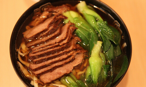 全麦道周氏牛肉面加盟费是多少？