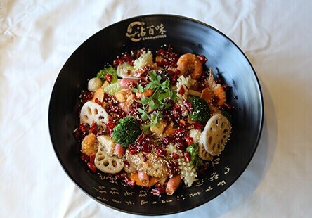 沾百味加盟要多少钱？10万元就够了！