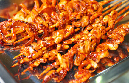 鱿乐源鱿鱼小吃加盟费多少钱？2万元打开致富之门！