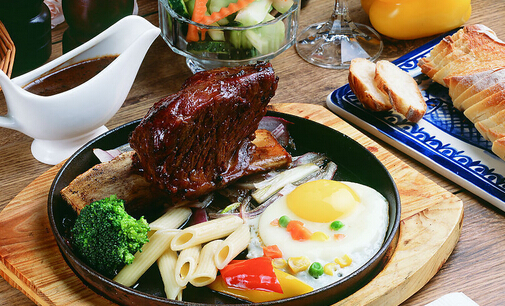 我佳咖啡西餐厅加盟费是多少?