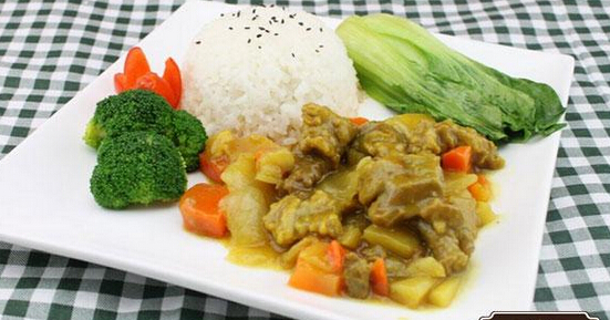 谢记牧场牛腩饭加盟费多少钱？