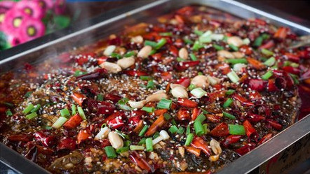 加盟令狐冲烤鱼需要多少钱？