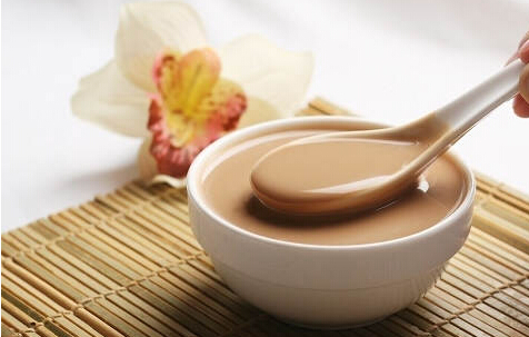 轻松饮奶茶加盟需要多少钱?