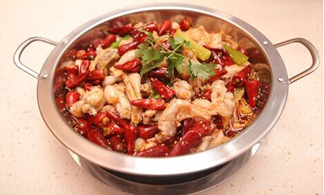 哇哇叫干锅加盟费多少？20万元开起致富大门！