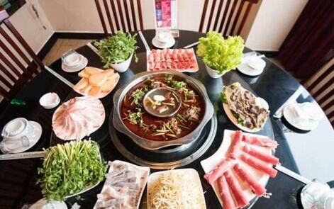 湘鸭村火锅加盟费多少?30万元圆您致富梦!