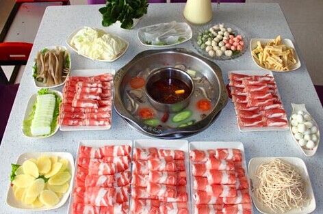 弘侨火锅加盟费是多少？20万元不可少！