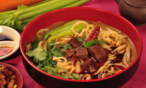 马子禄牛肉面加盟费是多少？