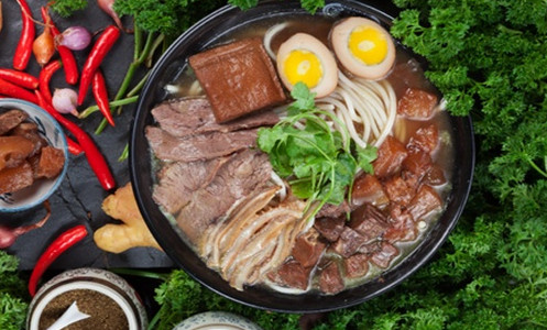 加盟鑫花溪牛肉米粉需要多少钱？投入8.4万元赚回上百万！