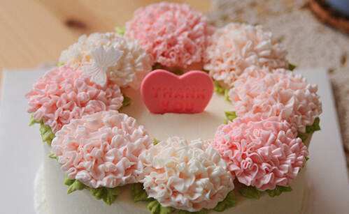 麦香村蛋糕店加盟多少钱？