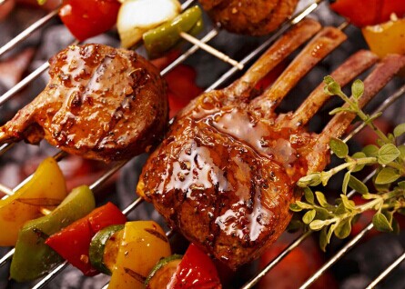 铁木真自助烧烤加盟费是多少？120万元先备好！