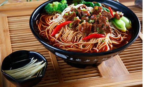 王家老太锅盖面加盟费是多少?