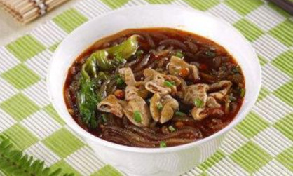 大嘴巴酸辣粉加盟需要多少钱？