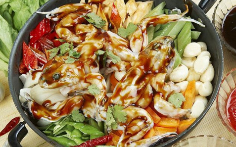 香姥姥焖锅加盟最少需要多少钱?4.4万元即可加盟!