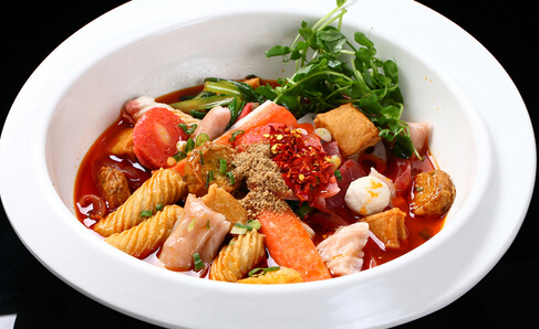 箐山砂锅麻辣烫加盟需要多少钱？