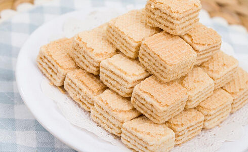 零食物语加盟最少需要多少钱?