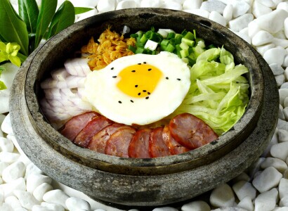 石尚居石锅饭加盟费是多少？