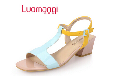 洛曼琪女鞋加盟费是多少？