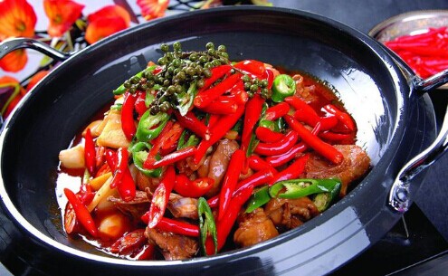 铁锅柴鸡加盟多少钱？