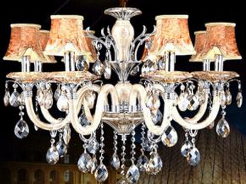 开灯饰店要多少钱？