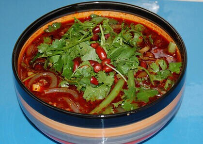 华飞四季旺酸辣粉加盟最少要多少钱?