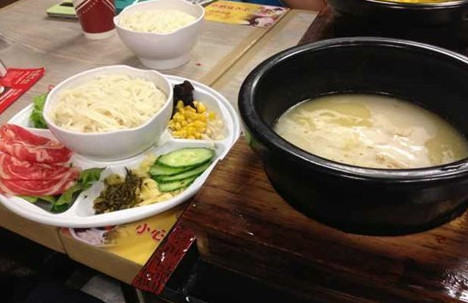 老北桥过桥米线加盟最少需要多少钱?