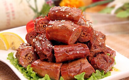 哈哈镜鸭脖加盟费是多少?10万元就可以加盟!