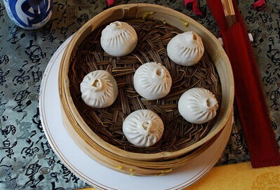 聚鲜包子加盟费多少？9万元即可创业致富！