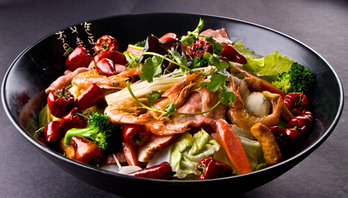 辣道坊麻辣香锅加盟最少多少钱？