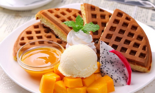 满哥甜品加盟费是多少？