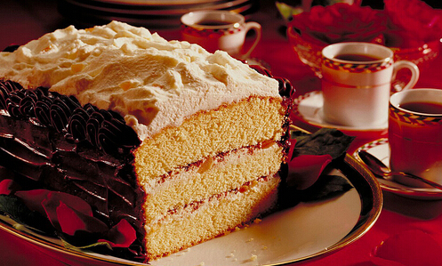 星奇异蛋糕加盟最少多少钱?25万元让你投资获回报!