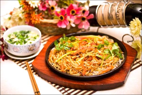 过桥缘米线加盟费