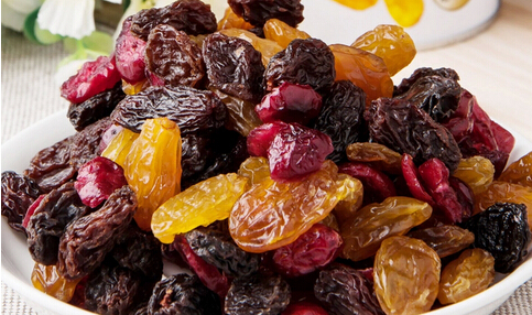 小伙儿干果加盟费