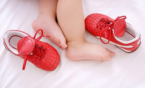 七波辉童鞋加盟费