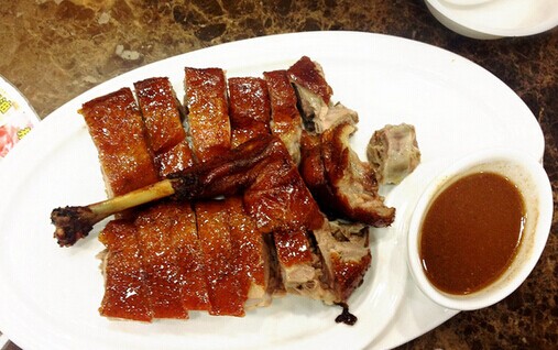 椿记烧鹅加盟费